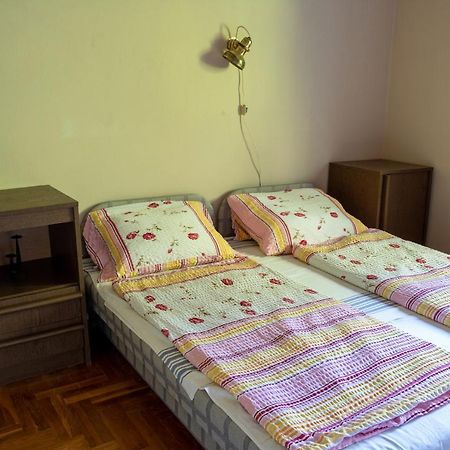 Pavai Apartman Hajduszoboszlo Exterior photo